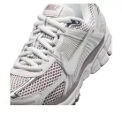 Nike Zoom Vomero 5 Metallic Silver Platinum Violet (Women's) alacsony szárú sneaker – termékfotó, oldalnézet