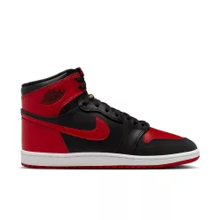 Jordan 1 Retro High '85 OG Bred (2025) magas szárú sneaker – termékfotó, oldalnézet
