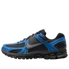 Nike Zoom Vomero 5 Black Court Blue alacsony szárú sneaker – termékfotó, oldalnézet