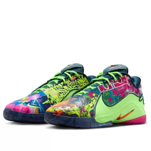 Nike LeBron 22 Bryce's World magas szárú sneaker – termékfotó, oldalnézet