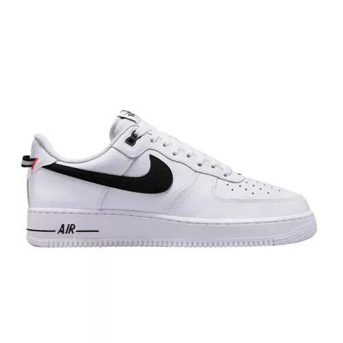 Nike Air Force 1 Low '07 LV8 White Black Bright Crimson alacsony szárú sneaker – termékfotó, oldalnézet