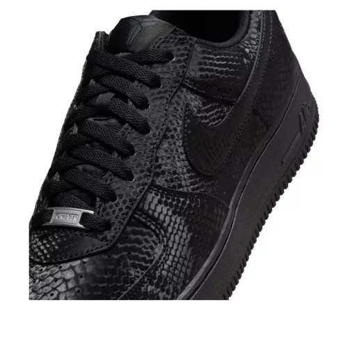 Nike Air Force 1 Low Kobe Bryant Forever Black alacsony szárú sneaker – termékfotó, oldalnézet