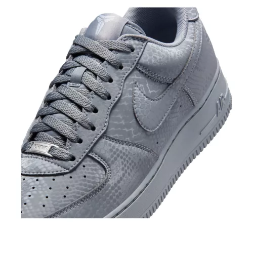 Nike Air Force 1 Low Kobe Bryant Forever Cool Grey alacsony szárú sneaker – termékfotó, oldalnézet