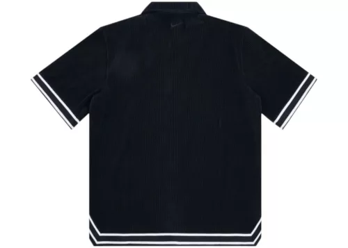 Nike What The Kobe Pleated S/S Top Black – termékfotó, oldalnézet