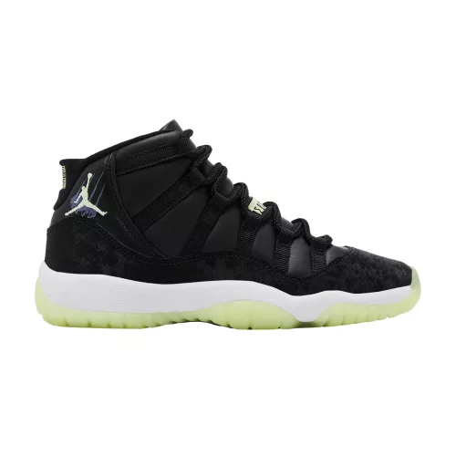 Jordan 11 Retro Black Barely Volt (GS) alacsony szárú sneaker – termékfotó, oldalnézet