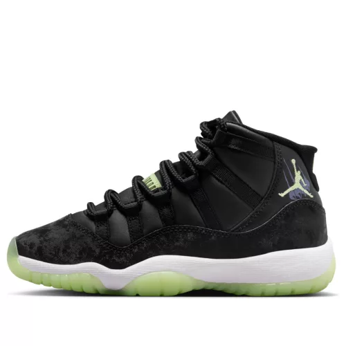 Jordan 11 Retro Black Barely Volt (GS) alacsony szárú sneaker – termékfotó, oldalnézet