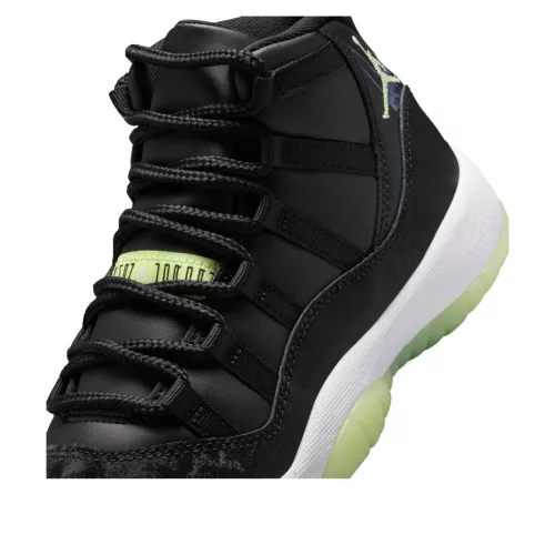 Jordan 11 Retro Black Barely Volt (GS) alacsony szárú sneaker – termékfotó, oldalnézet
