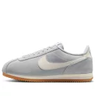 Nike Cortez Light Smoke Grey Sail Gum (Women's) alacsony szárú sneaker – termékfotó, oldalnézet