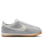 Nike Cortez Light Smoke Grey Sail Gum (Women's) alacsony szárú sneaker – termékfotó, oldalnézet