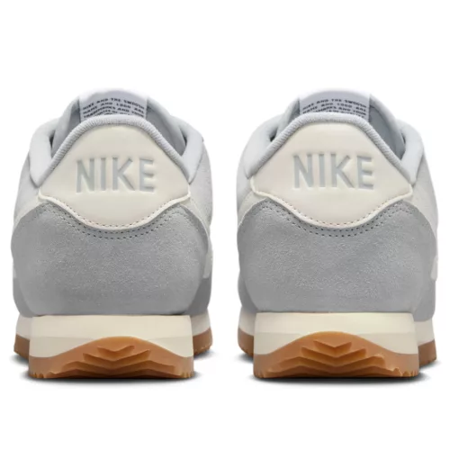 Nike Cortez Light Smoke Grey Sail Gum (Women's) alacsony szárú sneaker – termékfotó, oldalnézet