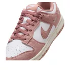 Nike Dunk Low Rose Whisper Gold Mini Swoosh (Women's) alacsony szárú sneaker – termékfotó, oldalnézet