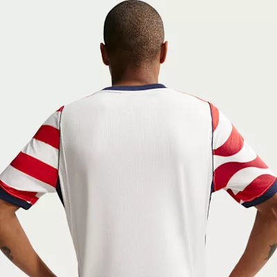 Nike Usmnt 2026 Stadium Home Sail Midnight Navy uniszex póló világos bézs sötétkék utcai sneaker