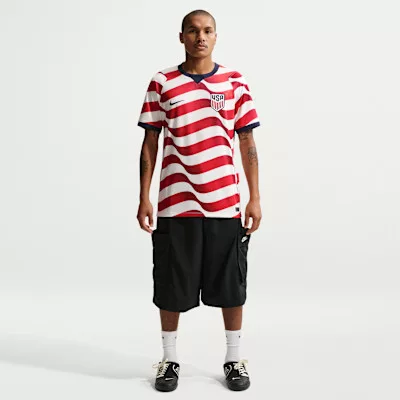 Nike Usmnt 2026 Stadium Home Sail Midnight Navy uniszex póló világos bézs sötétkék utcai sneaker