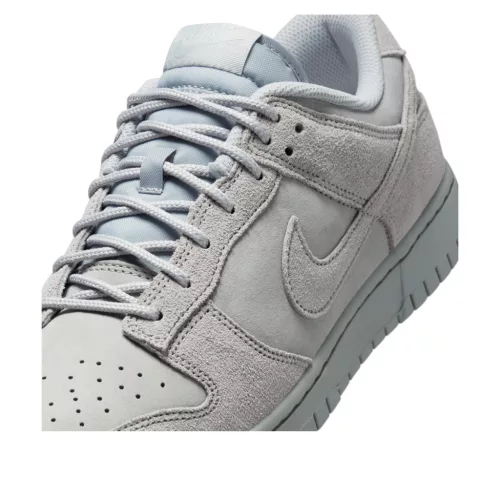 Nike Dunk Low SE Wolf Grey alacsony szárú sneaker – termékfotó, oldalnézet