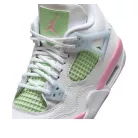 Jordan 4 Retro Valentine's Day (2026) (GS) alacsony szárú sneaker – termékfotó, oldalnézet