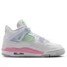 Jordan 4 Retro Valentine's Day (2026) (GS) alacsony szárú sneaker – termékfotó, oldalnézet