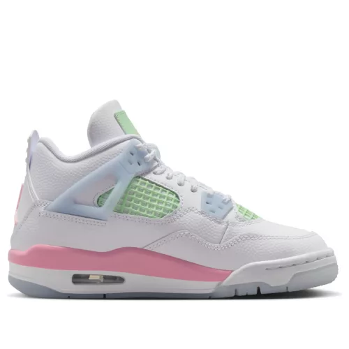 Jordan 4 Retro Valentine's Day (2026) (GS) alacsony szárú sneaker – termékfotó, oldalnézet