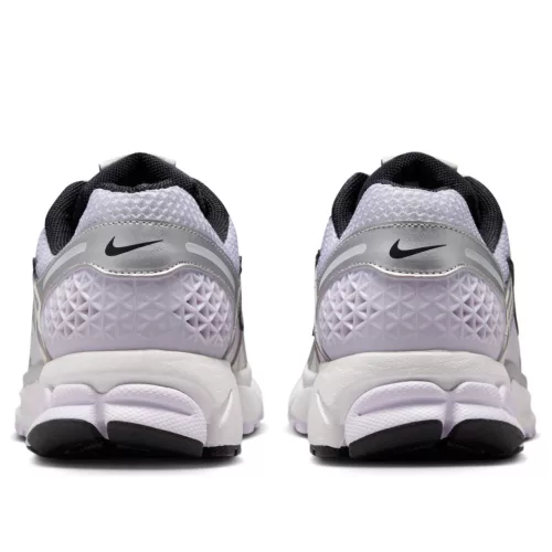 Nike Zoom Vomero 5 Barely Grape Photon Dust Summit White Metallic Silver (Women's) alacsony szárú sneaker – termékfotó, oldalnézet