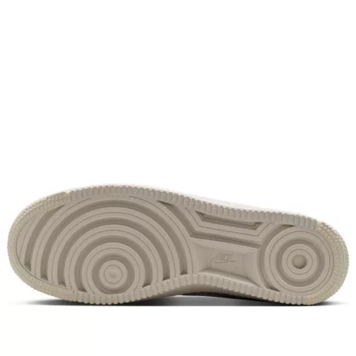 Nike Air Force 1 Flyknit 2.0 Light Bone alacsony szárú sneaker – termékfotó, oldalnézet