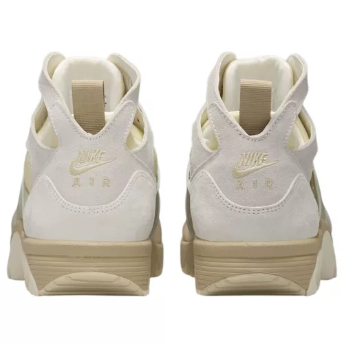 Nike Air Trainer Huarache Sail alacsony szárú sneaker – termékfotó, oldalnézet