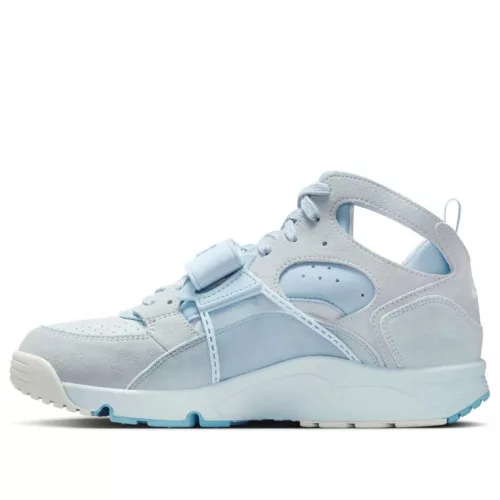 Nike Air Trainer Huarache Blue Tint alacsony szárú sneaker – termékfotó, oldalnézet