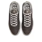 Nike Air Max Plus Year of The Snake alacsony szárú sneaker – termékfotó, oldalnézet