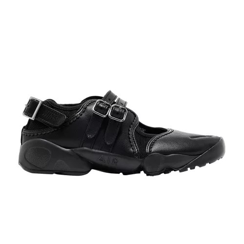 Nike Air Rift Triple Black Buckle Strap (Women's) alacsony szárú sneaker – termékfotó, oldalnézet