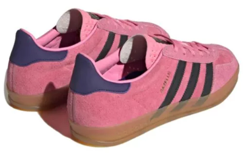 adidas Gazelle Indoor Bliss Pink Purple (Women's) alacsony szárú sneaker – termékfotó, oldalnézet