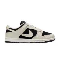 Nike Dunk Low Embossed Black Sail alacsony szárú sneaker – termékfotó, oldalnézet