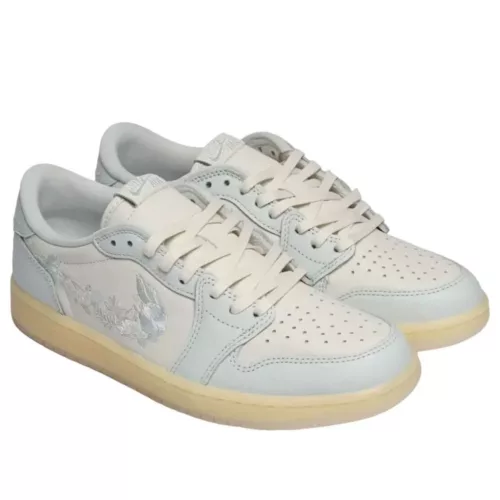 Jordan 1 Retro Low OG Rabbit Floral Swoosh alacsony szárú sneaker – termékfotó, oldalnézet