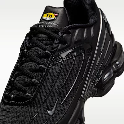 Nike Air Max Plus 3 Black Smoke Grey sneaker – termékfotó, oldalnézet