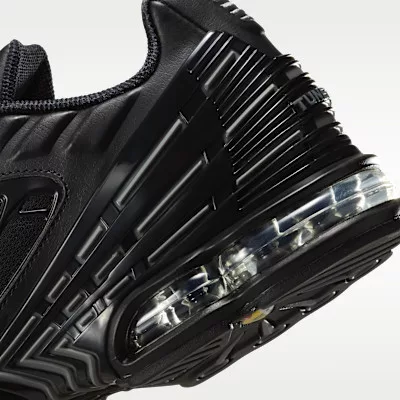 Nike Air Max Plus 3 Black Smoke Grey sneaker – termékfotó, oldalnézet