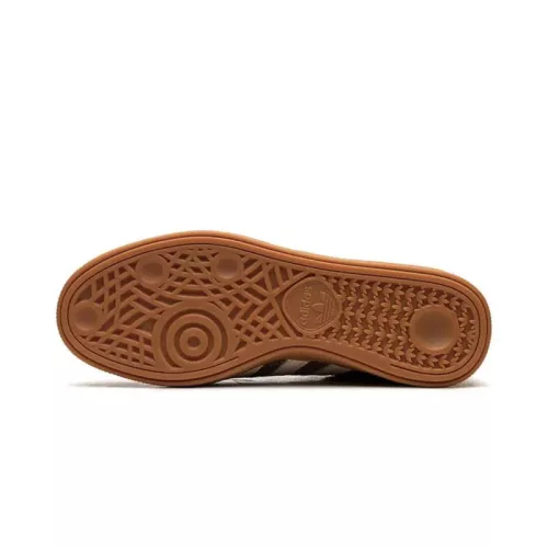 adidas Handball Spezial Earth Strata Gum (Women's) alacsony szárú sneaker – termékfotó, oldalnézet