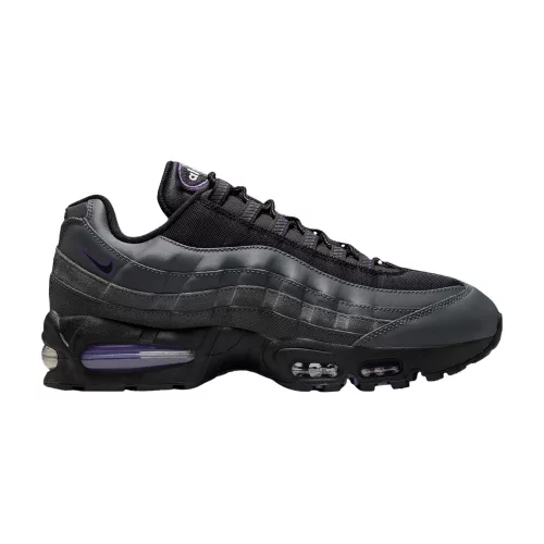 Nike Air Max 95 Racing Pack Iron Grey Wild Grape alacsony szárú sneaker – termékfotó, oldalnézet