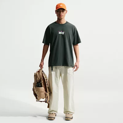 Nike ACG Men's Dri-FIT T-Shirt Black Spruce – termékfotó, oldalnézet