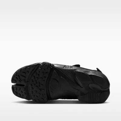 Nike Air Rift Triple Black Satin (Women's) alacsony szárú sneaker – termékfotó, oldalnézet