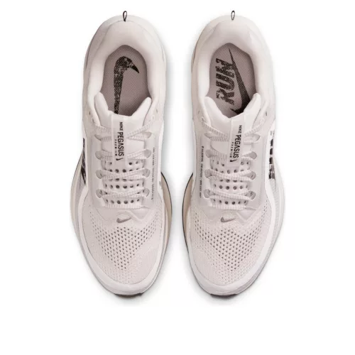 Nike Air Zoom Pegasus Premium Run alacsony szárú sneaker – termékfotó, oldalnézet