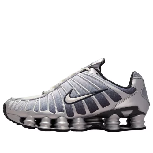 Nike Shox TL Metallic Silver alacsony szárú sneaker – termékfotó, oldalnézet