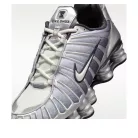 Nike Shox TL Metallic Silver alacsony szárú sneaker – termékfotó, oldalnézet