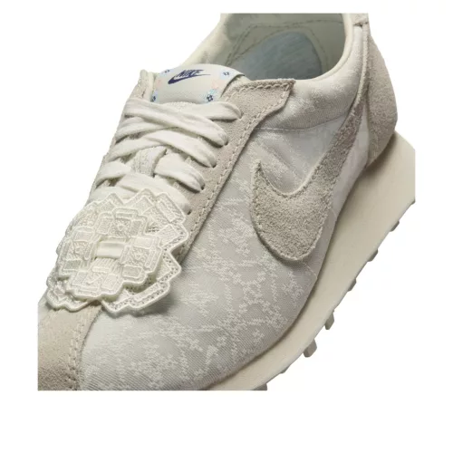 Nike LD-1000 Soft Pearl (Women's) alacsony szárú sneaker – termékfotó, oldalnézet