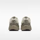 Nike P-6000 Premium 'Coconut Mild Black Beach' alacsony szárú sneaker – termékfotó, oldalnézet