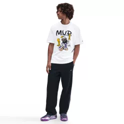 LeBron 'Bubble Boy' Men's Basketball T-Shirt White – termékfotó, oldalnézet