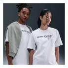Nike x Stranger Things Men's T-Shirt Birch Heather – termékfotó, oldalnézet