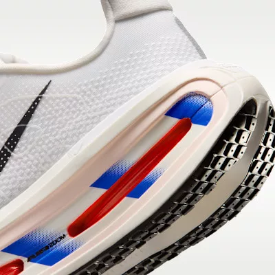 Nike Vomero Premium CM White Racer Blue Crimson alacsony szárú sneaker – termékfotó, oldalnézet