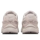 Nike V5 RNR 'Moon Particle Light Brown' alacsony szárú sneaker – termékfotó, oldalnézet