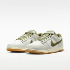 Nike Dunk Low Retro SE Light Bone Pilgrim alacsony szárú sneaker – termékfotó, oldalnézet