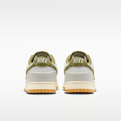 Nike Dunk Low Retro SE Light Bone Pilgrim alacsony szárú sneaker – termékfotó, oldalnézet