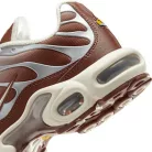 Air Max Plus 'Light Orewood Brown Dark Pony' (Women's) alacsony szárú sneaker – termékfotó, oldalnézet