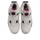 Jordan 4 Retro Flight Club alacsony szárú sneaker – termékfotó, oldalnézet
