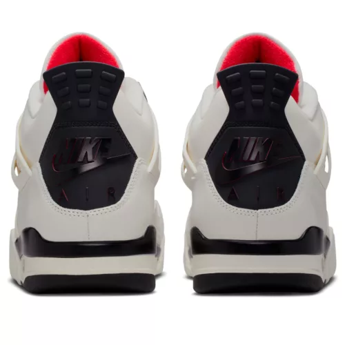 Jordan 4 Retro Flight Club alacsony szárú sneaker – termékfotó, oldalnézet